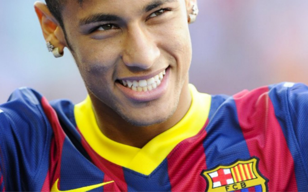 世体：亚马尔与詹姆斯四点相似，追赶乔丹与梅西的寒门天才（世体：亚马尔与詹姆斯有四大共通点，寒门天才正向乔丹与梅西看齐）